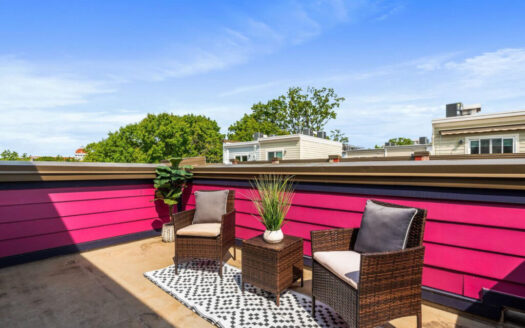 2834 Chancellors Way NE