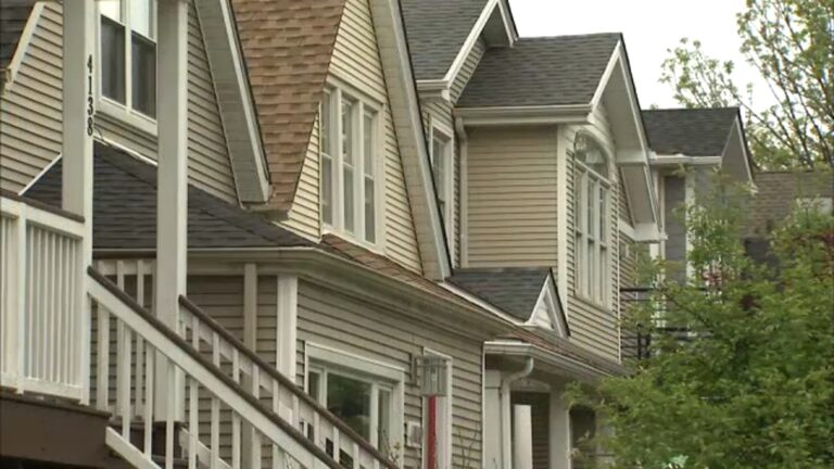 Chicago real estate transfer tax proposal from Mayor Brandon Johnson already faces pushback
