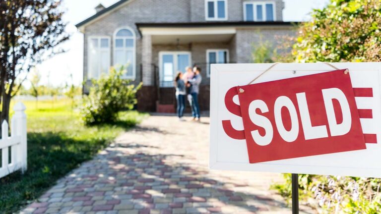 11 Tips for hosting real estate workshops for buyers and sellers