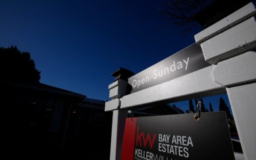 sjm l housing 0301 111