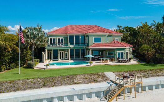 2305 Casey Key Road Nokomis FL 34275 USA 004 002 chpteam003 MLS Size r850x580