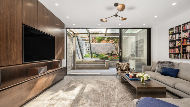 NYC Townhouse Seen on ‘Succession’ and ‘Gossip Girl’ Lists for $15M (Exclusive)