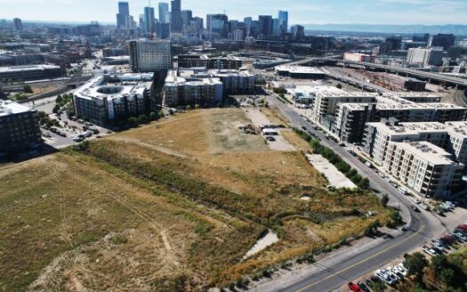 TDP L DenargoMarket092823 cha 591