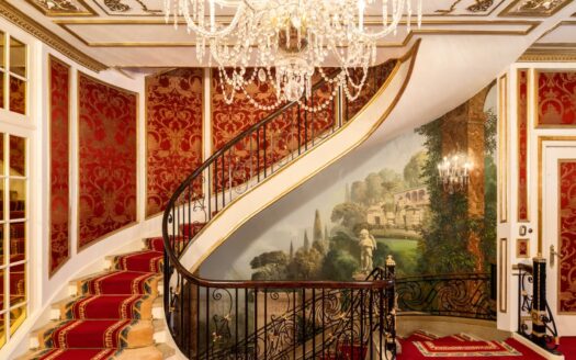 107326993 1698852286984 10 East 64 Street11