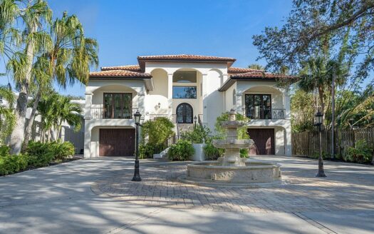 8415 Midnight Pass Rd Sarasota large 002 050 chpday01 1500x1000 r850x580