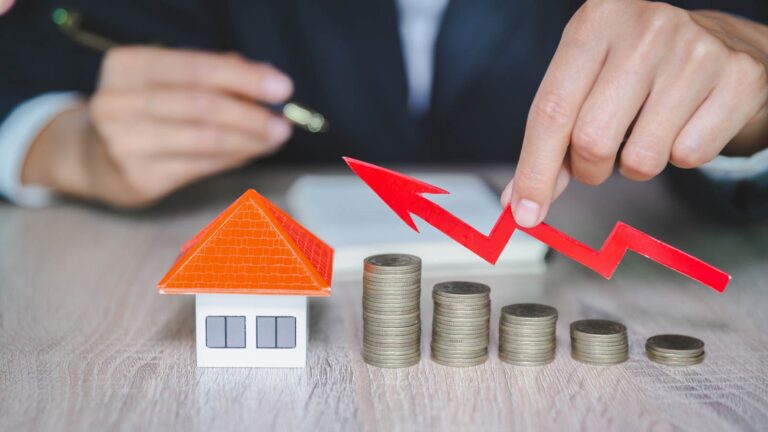 Top 3 Real Estate Stock Picks for the New Year 3 Top 3 Real Estate Stock Picks for the New Year