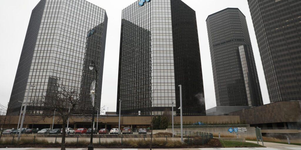 72060937007 500 ren cen 122923 kpm 43