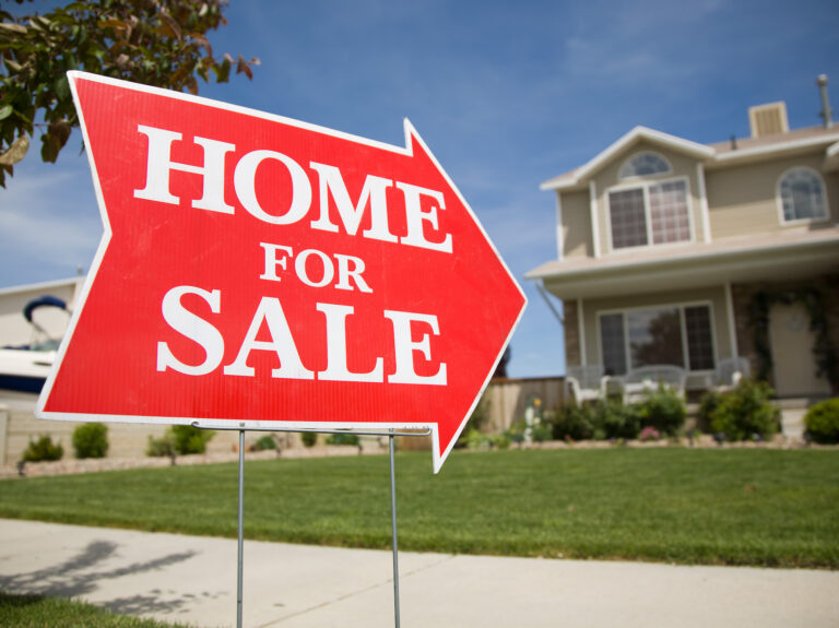 House-Flipping Scams Are Draining Millions Out of Wannabe Real Estate Investors 1 House-Flipping Scams Are Draining Millions Out of Wannabe Real Estate Investors