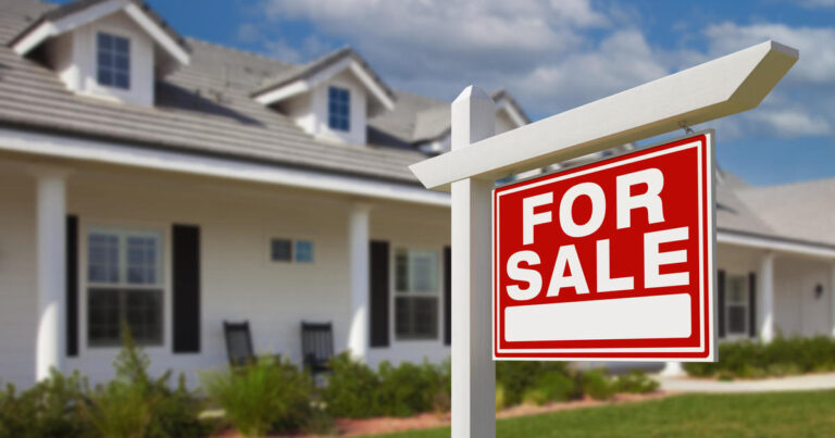 More single women are buying homes than single men in growing real estate trend 10 More single women are buying homes than single men in growing real estate trend
