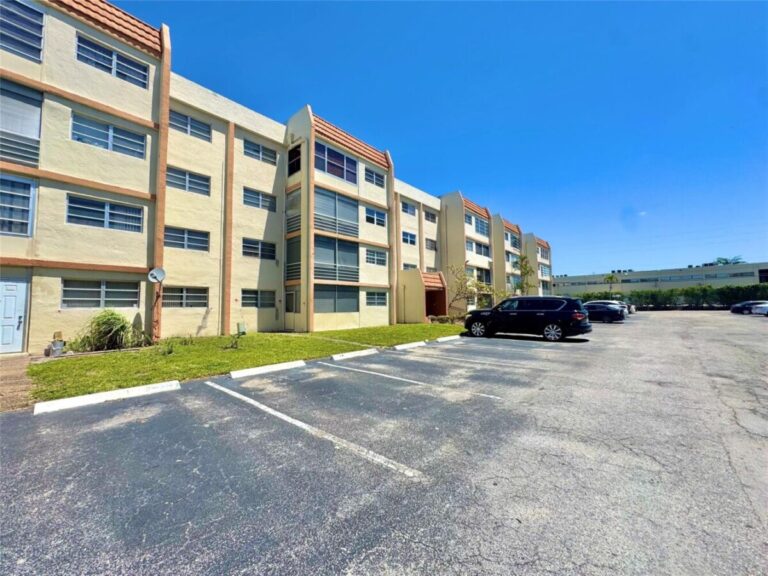 Closed deal 2025: who says there are no inexpensive condos for sale?Sold and closed $70,000 free and clear condo!!