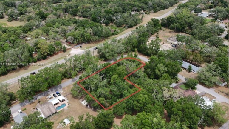 Closed deal 2025:another closed vacant land sale in Spring Hill 35,978 sq ft dry and buildable lot for only $54,000!