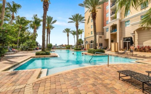 2025 Closed Deal:2/1 Porto Bellagio only $425,000 turnkey sale! 5 IMG 5551